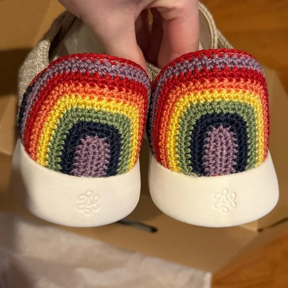 New The Sak Crochet Sneakers - Picture 14 of 16